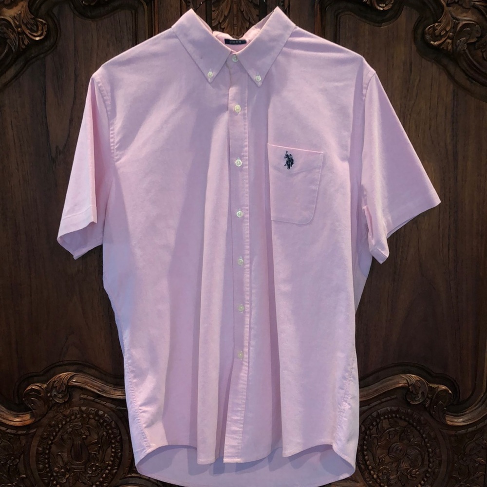 Men’s Solid Pink Short Sleeved Polo Button Down Shirt